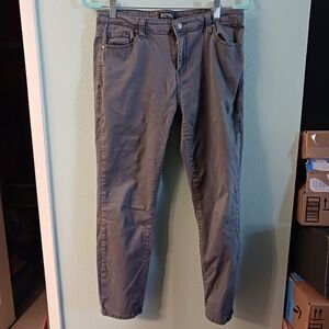Gray Buffalo David Bitton Mid-Rise Stretch Skinny Pants| Size 8/29